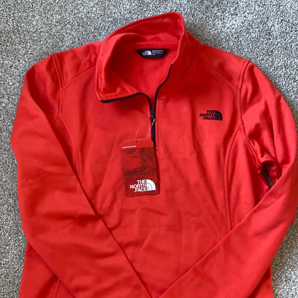 BNWT North Face Womens 1/4 zip